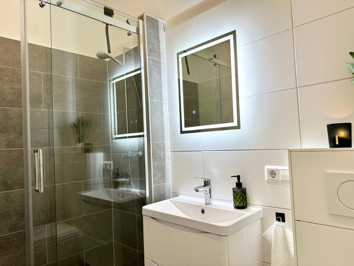 Mystay: Zentral I Design I Prime I Gaeste Wc Хайделберг Екстериор снимка